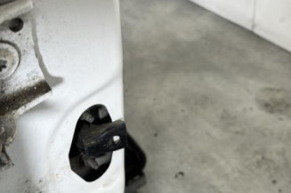 Porte avant droit PEUGEOT 208 1