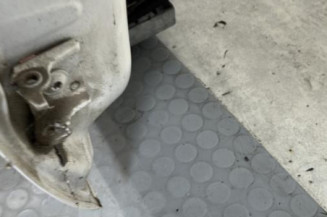 Porte avant droit PEUGEOT 208 1