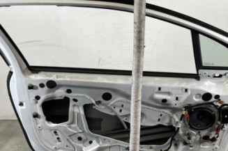Porte avant gauche PEUGEOT 208 1