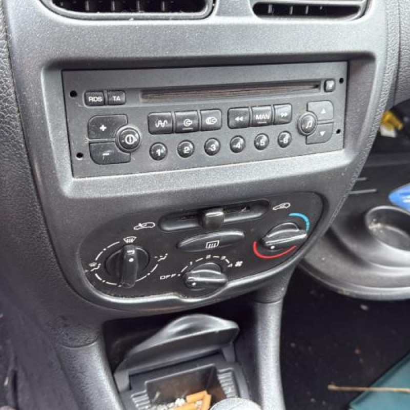 Boitier air bag PEUGEOT 206 Photo n°18