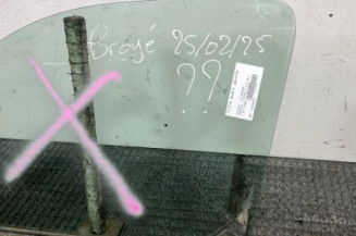 Vitre avant gauche PEUGEOT PARTNER 1