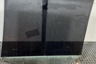 Vitre arriere droit VOLKSWAGEN GOLF 5