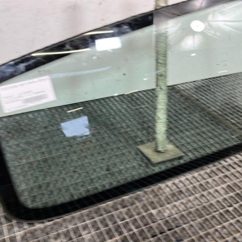 Custode arriere droit RENAULT CLIO 2 Photo n°2