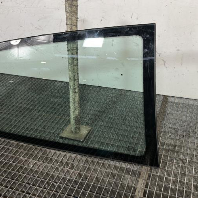 Custode arriere droit RENAULT CLIO 2 Photo n°3