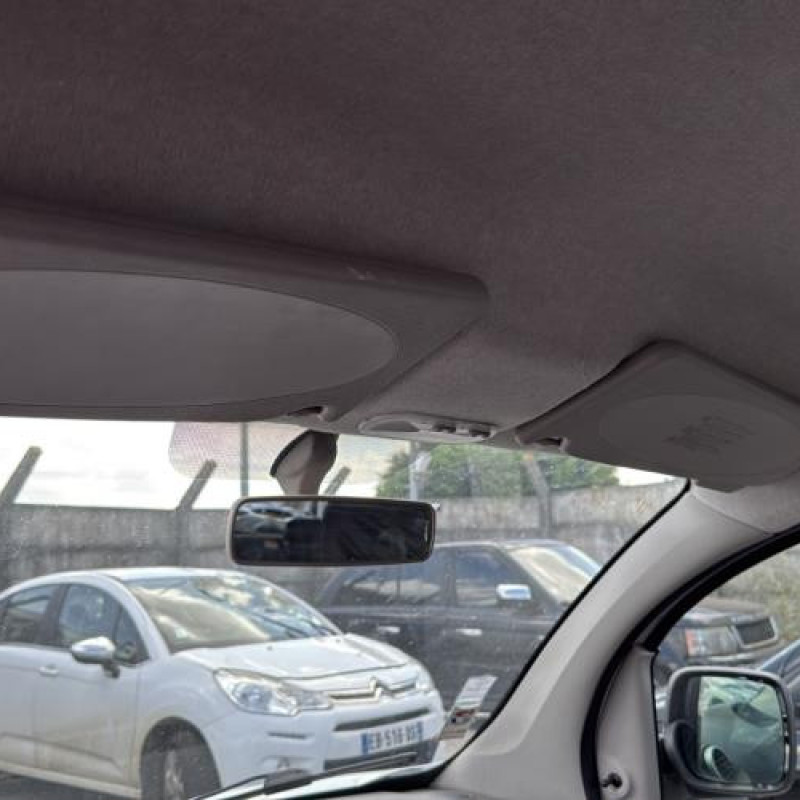 Custode arriere droit RENAULT KANGOO 2 Photo n°17