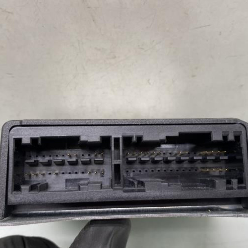 Boitier air bag PEUGEOT 2008 1 Photo n°3