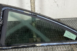 Custode arriere droit OPEL CORSA D