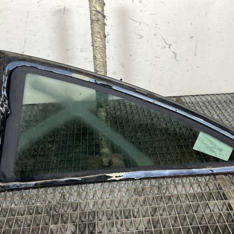 Custode arriere droit OPEL CORSA D Photo n°4