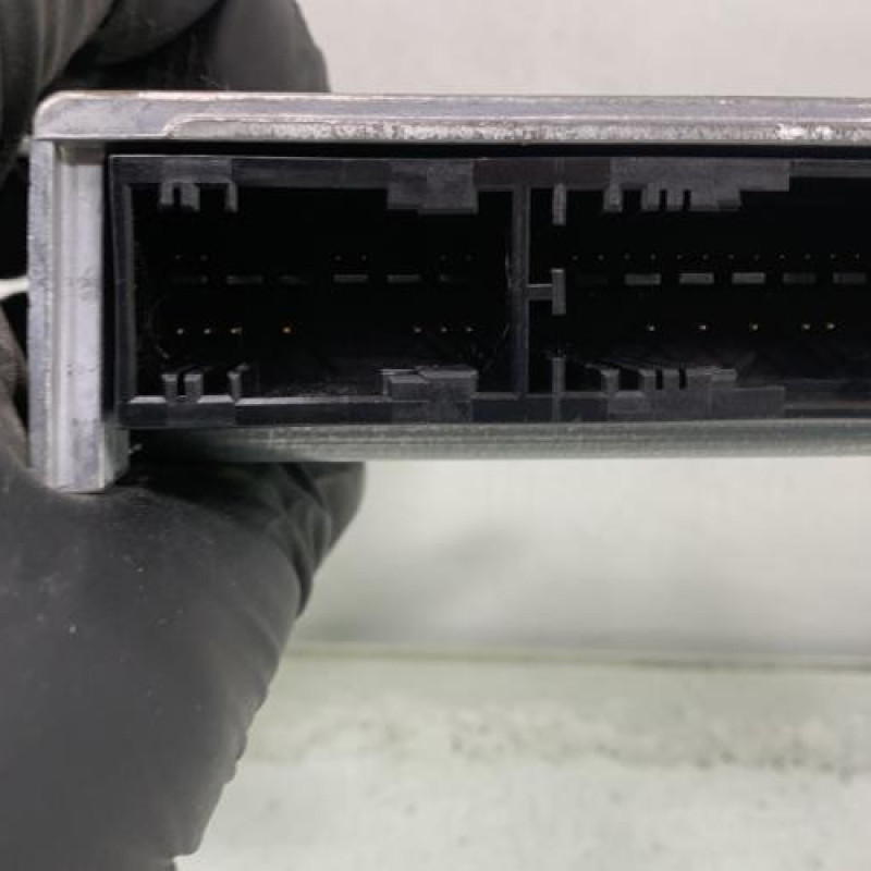 Boitier air bag PEUGEOT 508 1 SW Photo n°4