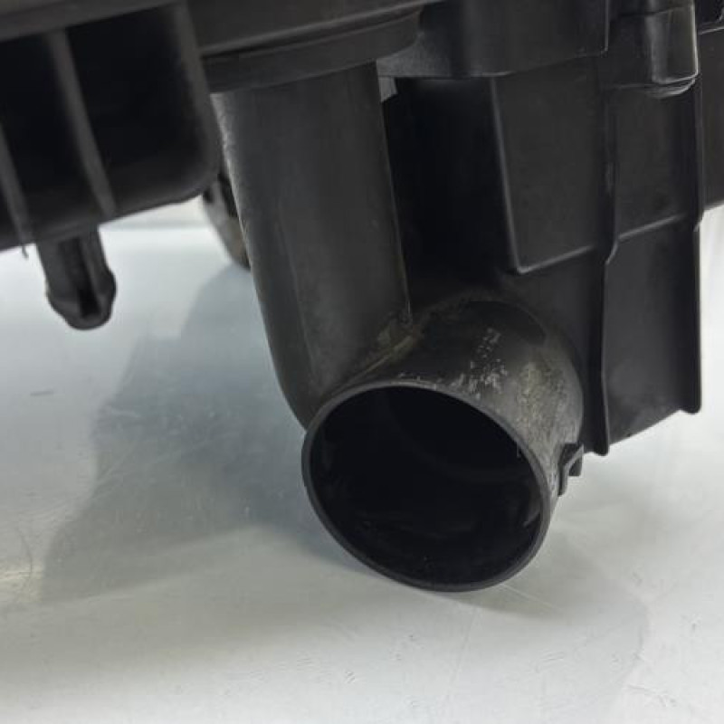 Boitier filtre a air RENAULT CLIO 3 Photo n°5