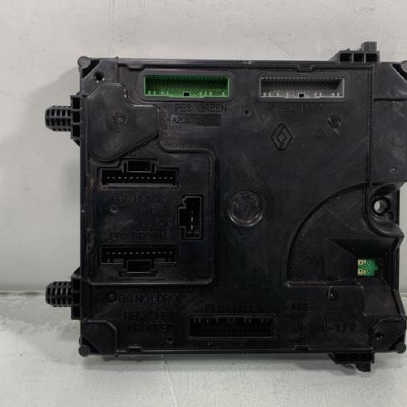 Boitier BSI RENAULT LAGUNA 3 Photo n°6