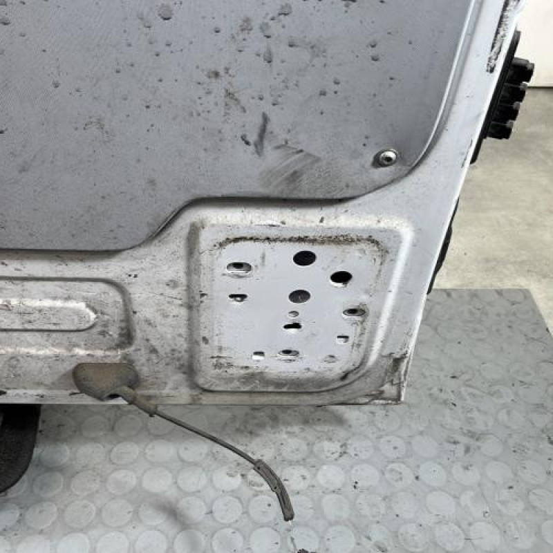 Porte laterale gauche RENAULT MASTER 3 Photo n°17
