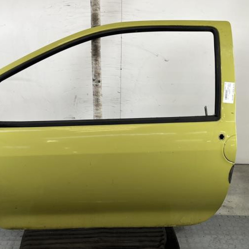 Porte avant gauche RENAULT TWINGO 1 Photo n°1