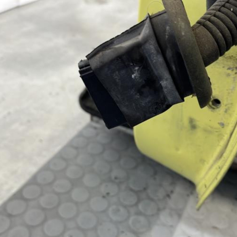 Porte avant gauche RENAULT TWINGO 1 Photo n°3