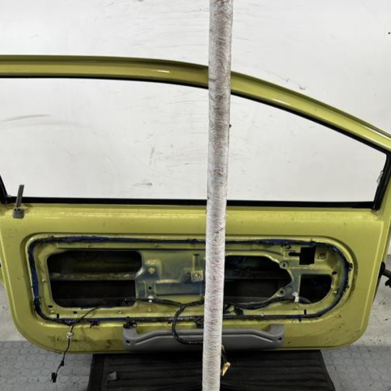 Porte avant gauche RENAULT TWINGO 1 Photo n°5