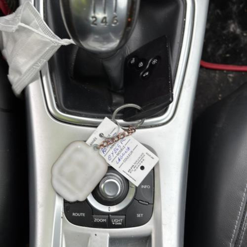 Boitier UPC RENAULT LAGUNA 3 Photo n°18