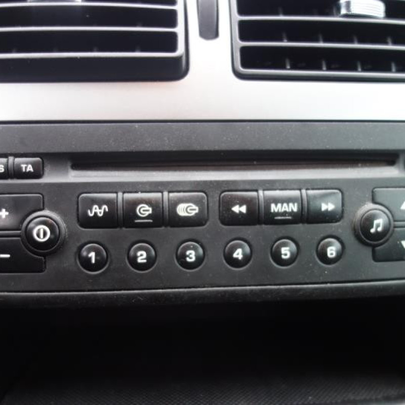 Capot PEUGEOT 307 Photo n°9