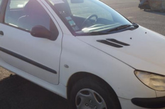 Capot PEUGEOT 206