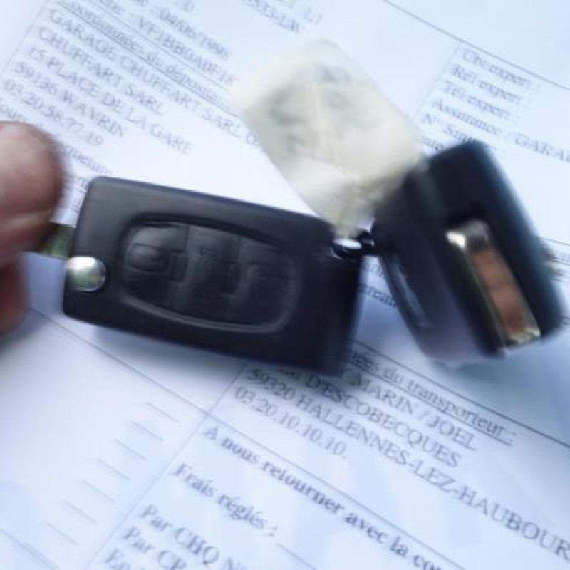 Capot PEUGEOT 407 Photo n°6