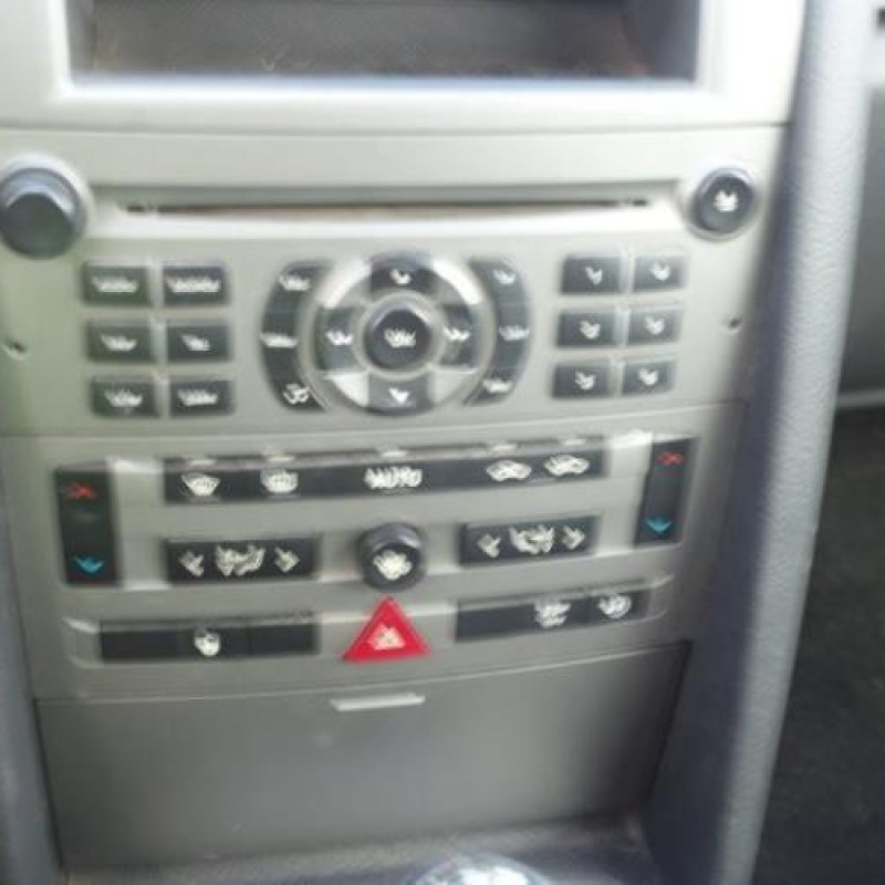 Capot PEUGEOT 407 Photo n°13