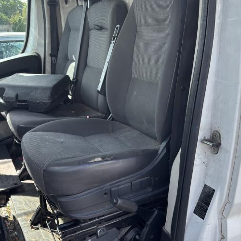 Feu arriere principal droit (feux) PEUGEOT BOXER 3 Photo n°11