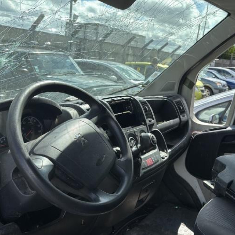 Feu arriere principal droit (feux) PEUGEOT BOXER 3 Photo n°14