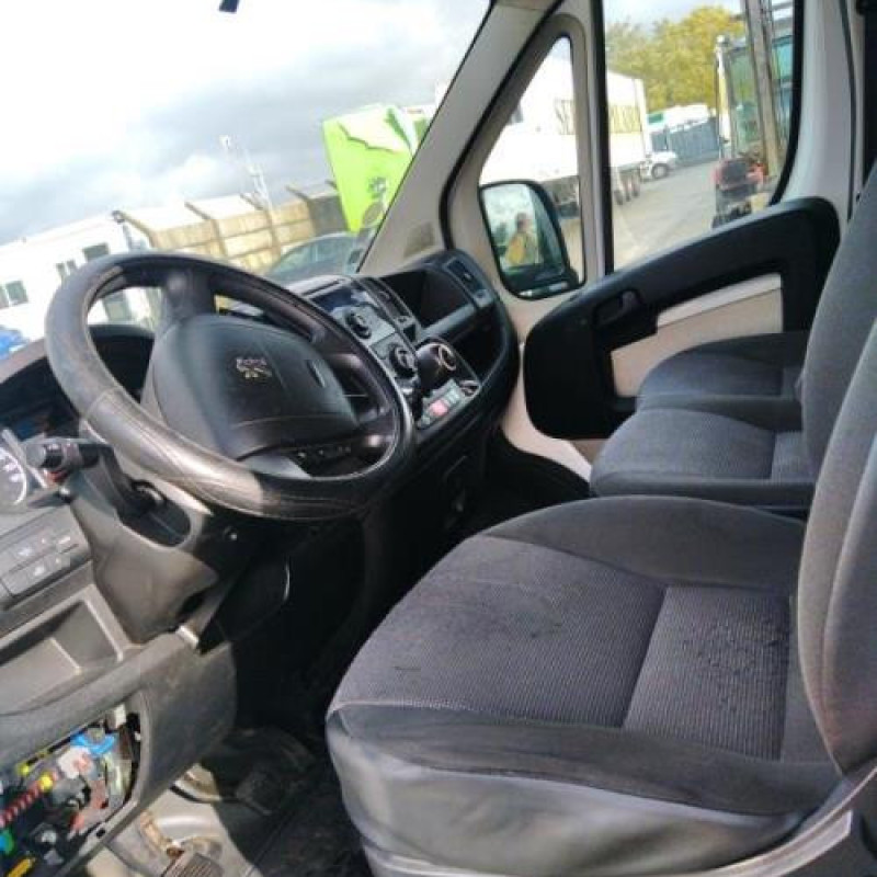 Feu arriere principal droit (feux) PEUGEOT BOXER 3 Photo n°6