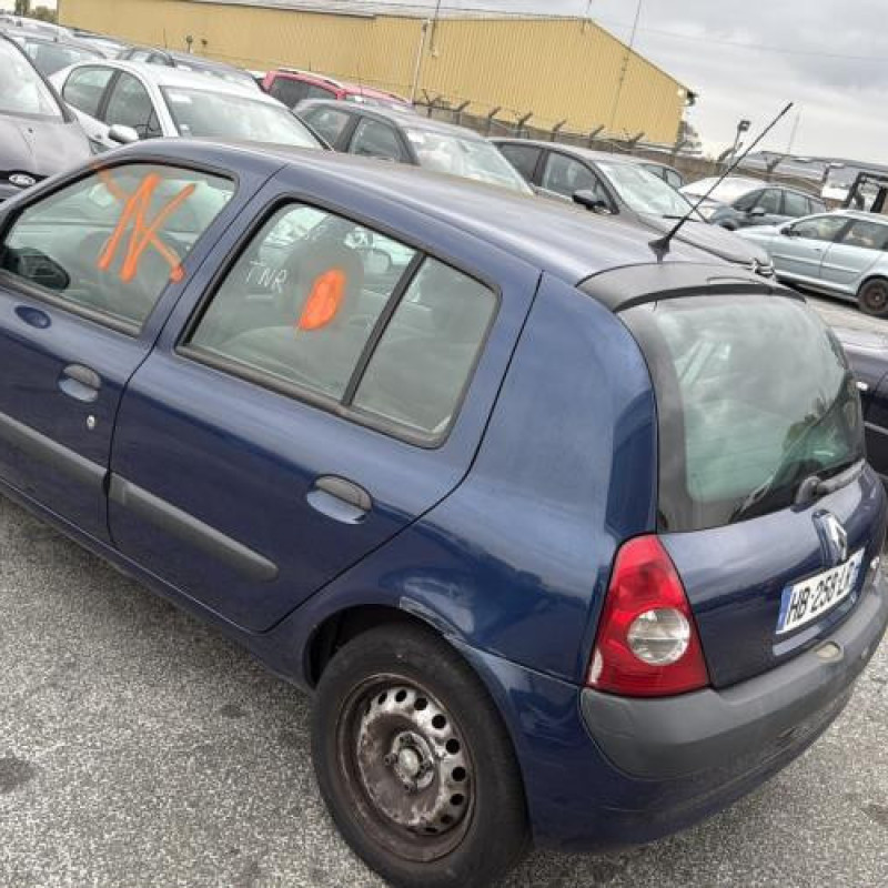 Aile avant gauche RENAULT CLIO 2 Photo n°8