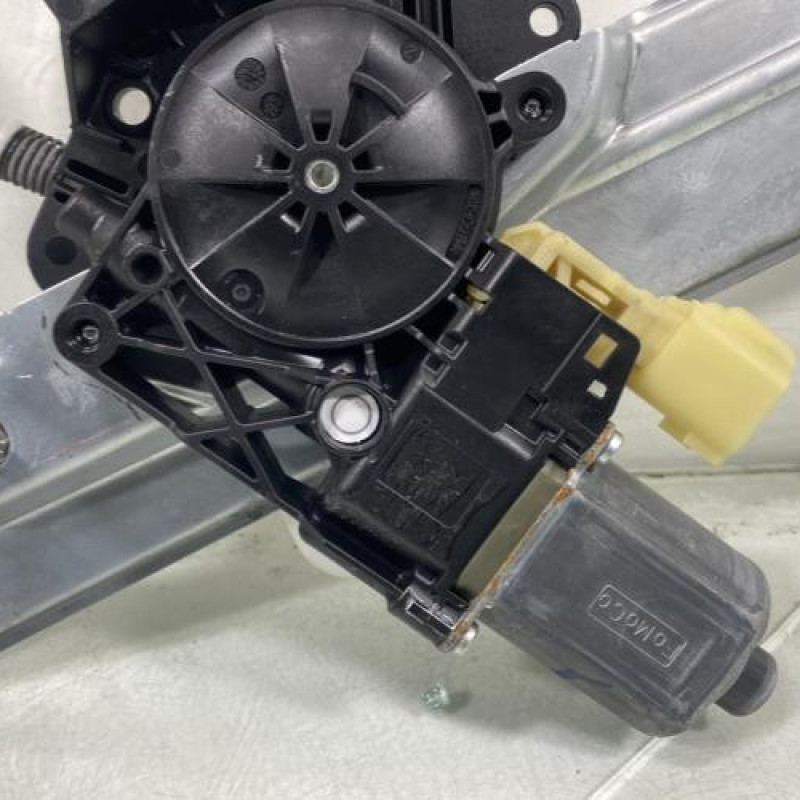 Leve vitre electrique avant droit FORD KUGA 2 Photo n°8