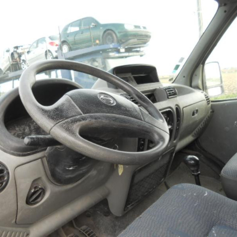 Porte avant droit NISSAN INTERSTAR 1 Photo n°13