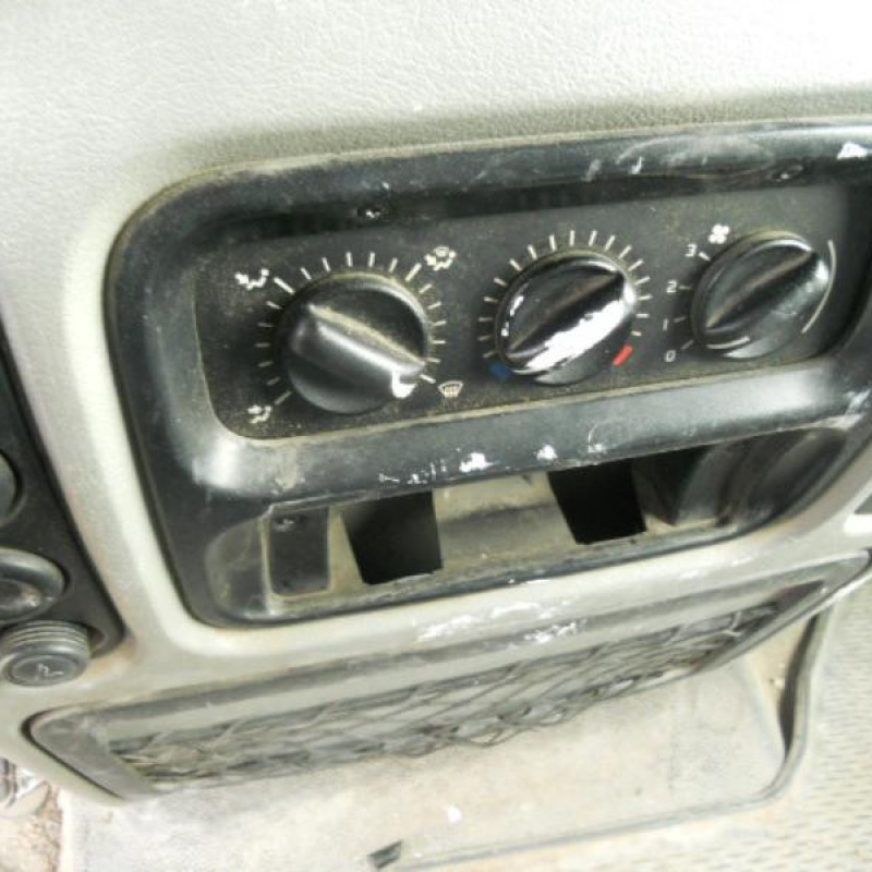 Porte avant droit NISSAN INTERSTAR 1 Photo n°14