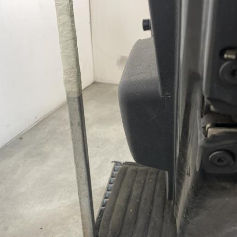 Porte arriere droit DACIA SANDERO 1 Photo n°3