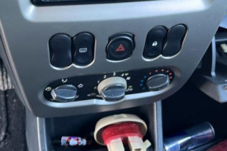 Porte arriere droit DACIA SANDERO 1