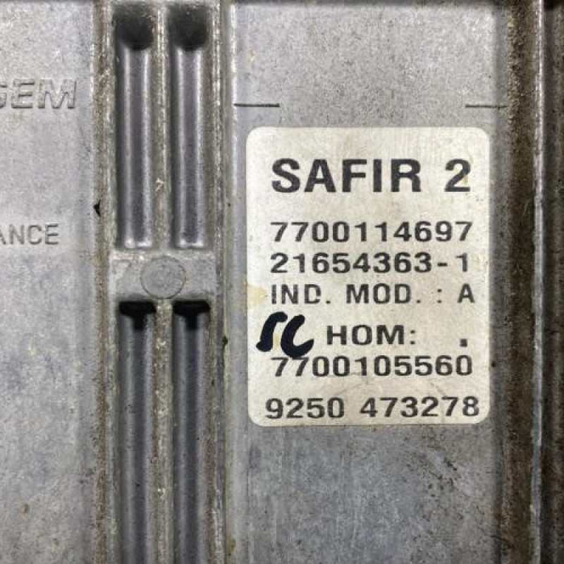 Calculateur moteur RENAULT TWINGO 1 Photo n°3