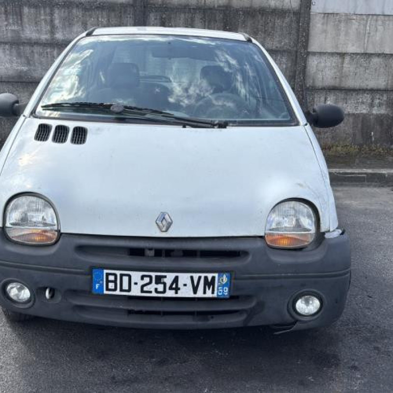 Calculateur moteur RENAULT TWINGO 1 Photo n°13