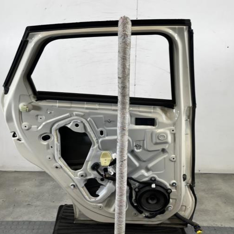 Porte arriere gauche RENAULT CAPTUR 1 Photo n°4