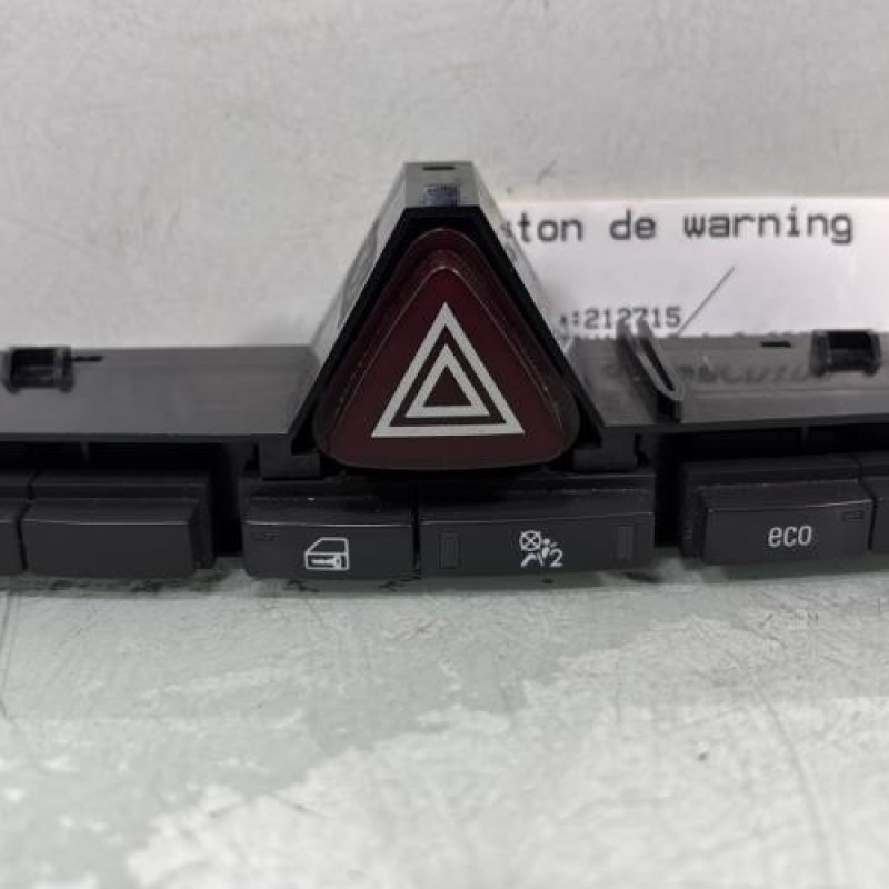Bouton de warning OPEL CORSA D Photo n°1
