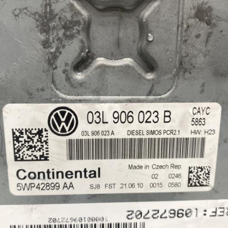Calculateur moteur VOLKSWAGEN GOLF 6 Photo n°4