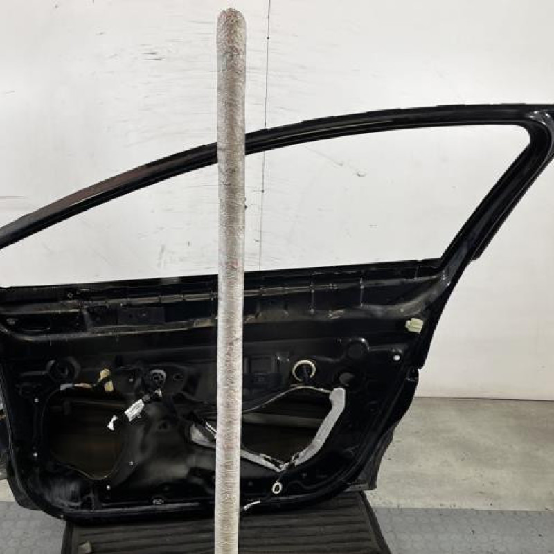 Porte avant droit RENAULT CLIO 4 Photo n°4