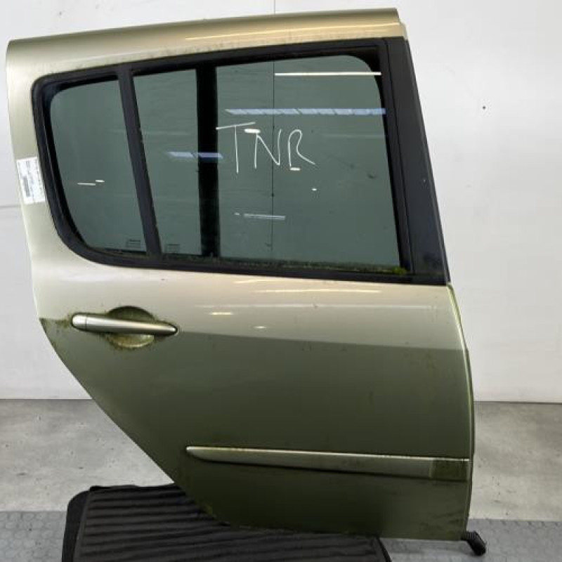 Porte arriere droit RENAULT MODUS Photo n°1