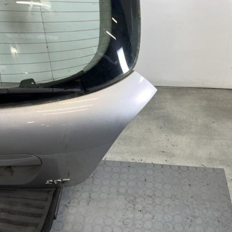 Malle/Hayon arriere PEUGEOT 207 Photo n°4