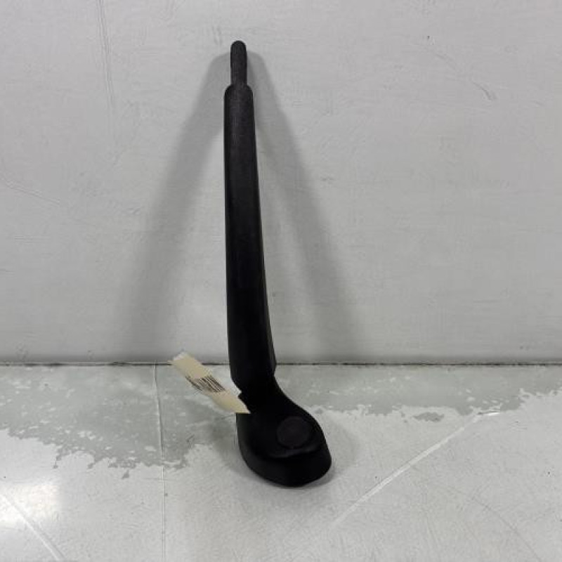 Bras essuie glace arriere RENAULT CLIO 3 Photo n°3