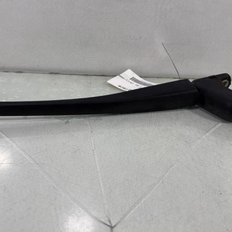 Bras essuie glace arriere PEUGEOT 206 Photo n°1