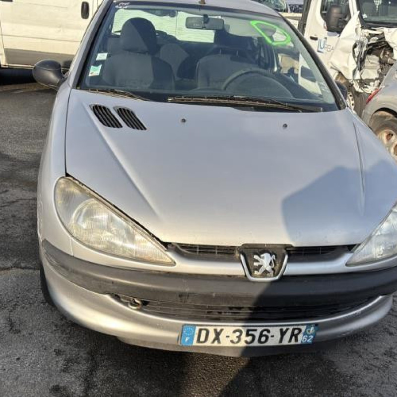 Bras essuie glace arriere PEUGEOT 206 Photo n°11