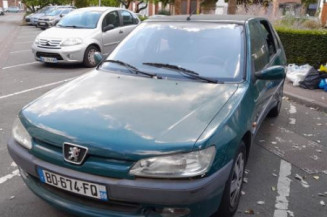 Porte avant gauche PEUGEOT 306