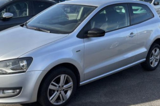 Bouton de coffre VOLKSWAGEN POLO 5