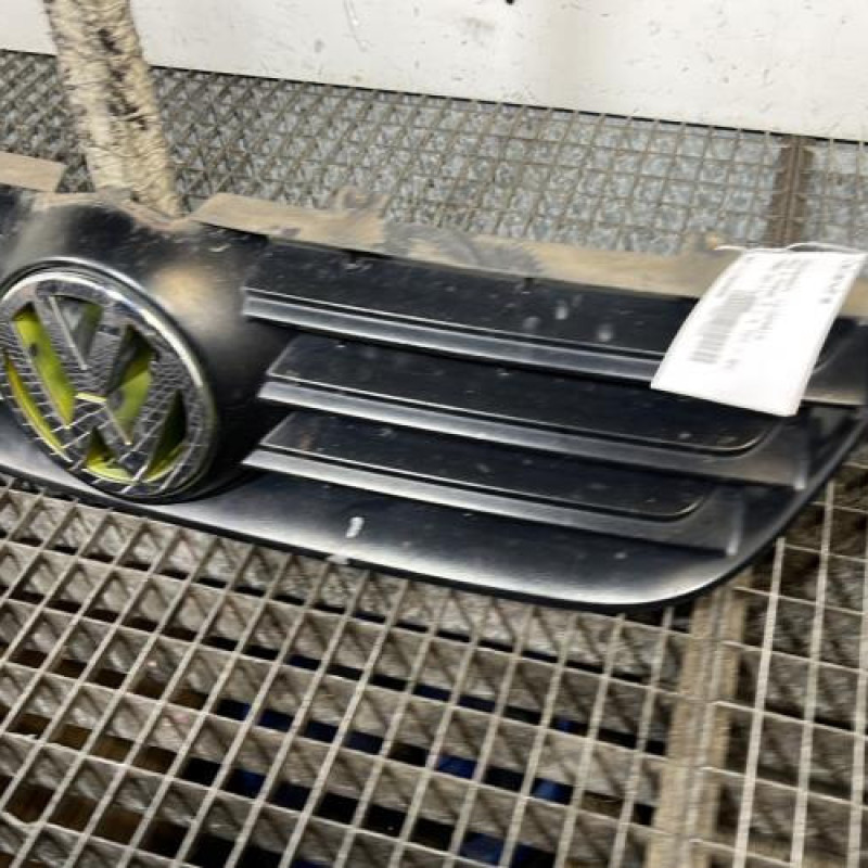 Calandre VOLKSWAGEN POLO 4 Photo n°3