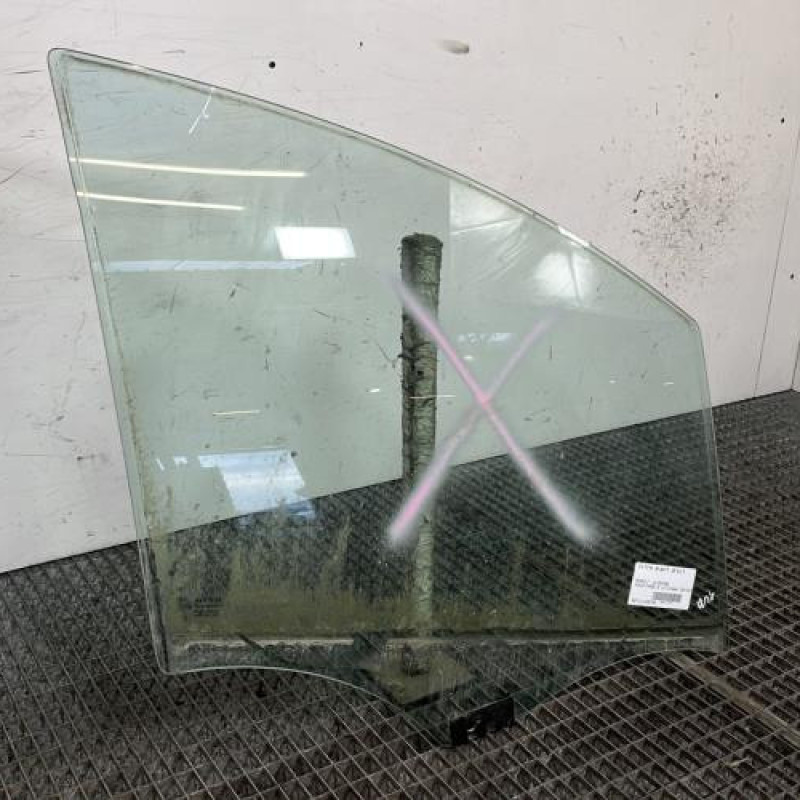 Vitre avant droit RENAULT MODUS Photo n°3