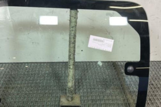 Vitre arriere droit RENAULT KANGOO 2 Photo n°1