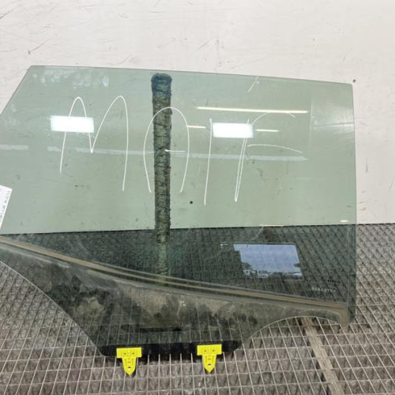 Vitre arriere droit RENAULT KADJAR Photo n°1